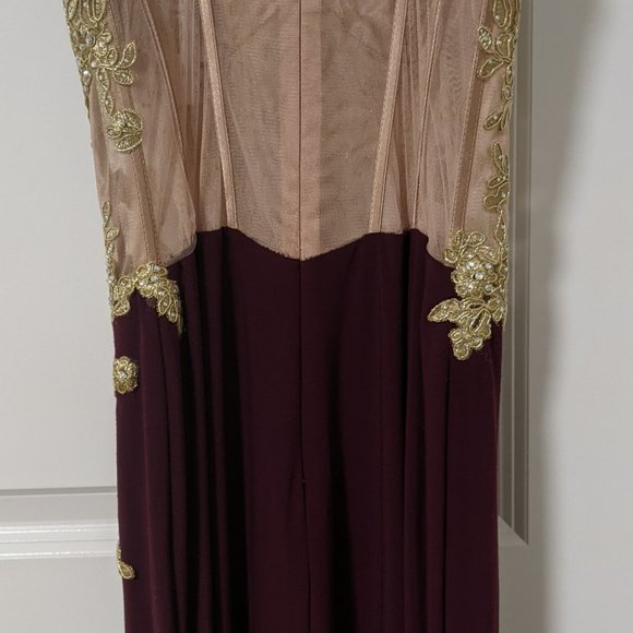 Blondie Nites Floorlength Dress - Picture 6 of 9